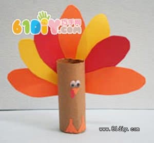 Thanksgiving paper core turkey