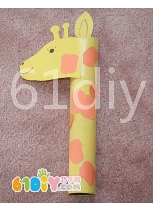 Paper tube giraffe handmade