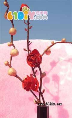 Simple red paper rose making illustration