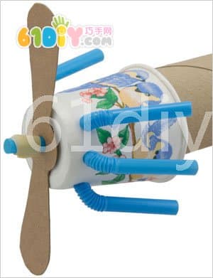 Cling film tube making aircraft model