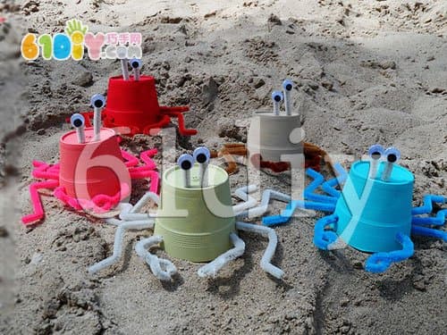 Paper cup crab handmade