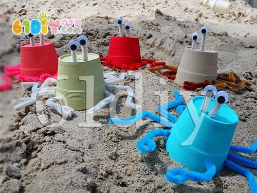 Paper cup crab handmade