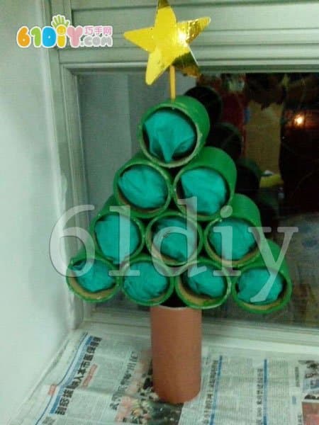 Creative paper core Christmas tree