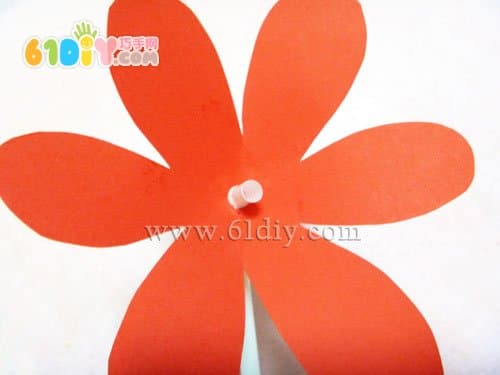Simple three-dimensional flower making