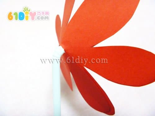 Simple three-dimensional flower making