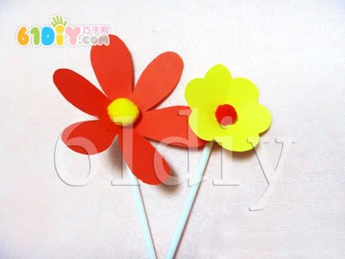 Simple three-dimensional flower making
