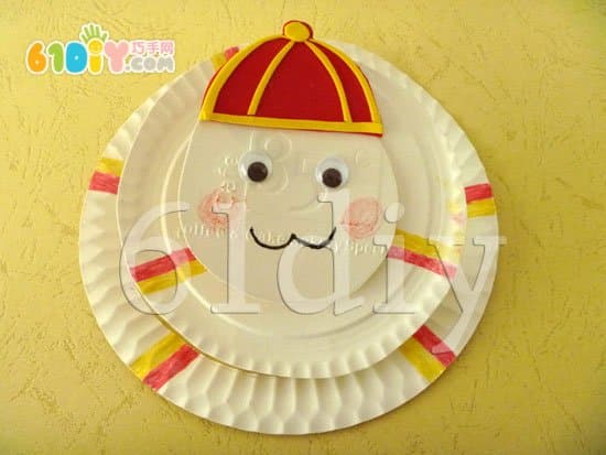 Paper tray making cartoon new year snake