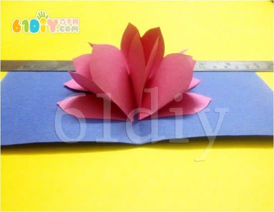 Three-dimensional flower card making method