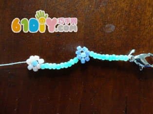 Bead bracelet DIY