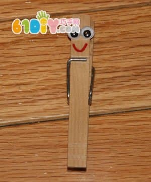 Clothespin butterfly making