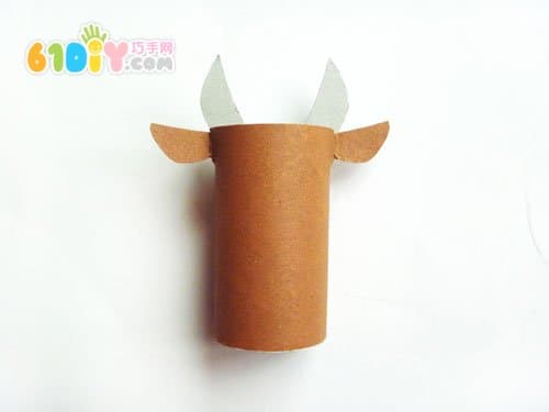 Roll paper core making calf