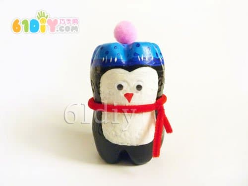 Handmade small penguin with drink bottle