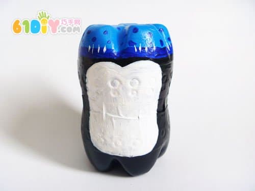 Handmade small penguin with drink bottle