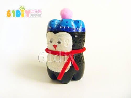 Handmade small penguin with drink bottle