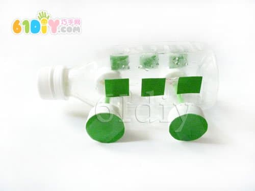 Plastic bottle making car