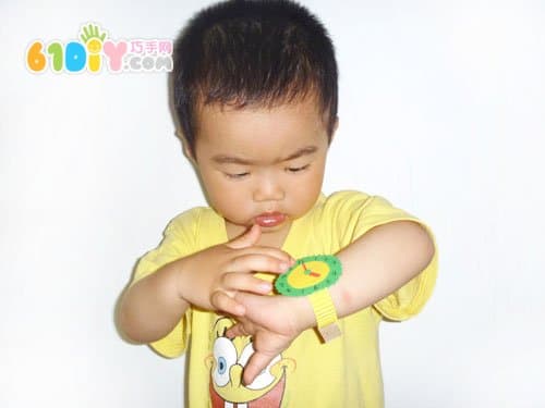 Children's toy watch DIY