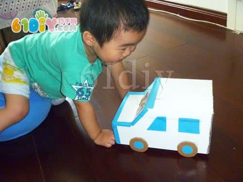 How to make a carton car