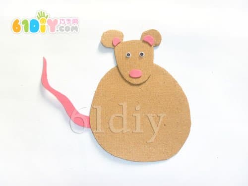 Little mouse eating biscuits handmade