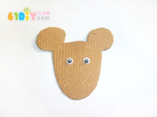 Little mouse eating biscuits handmade