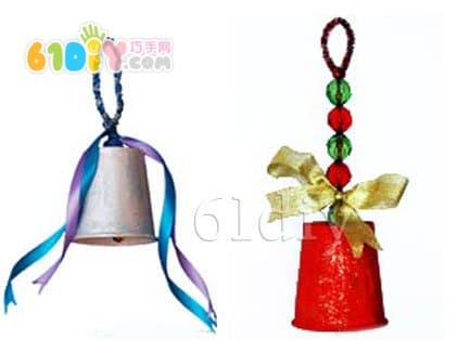 Paper cup making Christmas bell detailed illustration