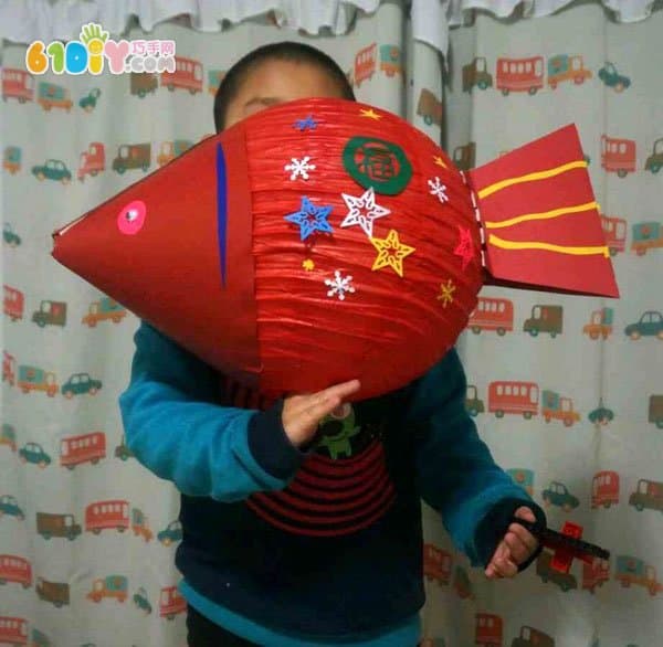 Qiaoyou works - festive fish-shaped lantern