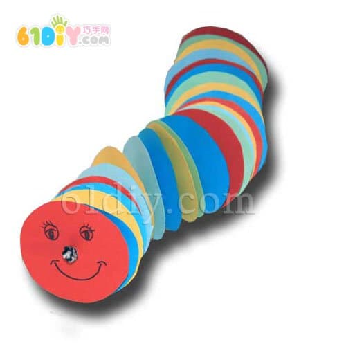 Round paper making caterpillar