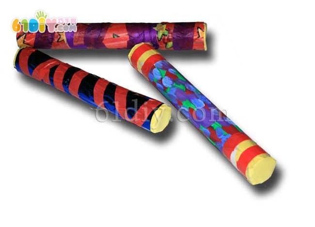 Kindergarten paper tube making beat instrument