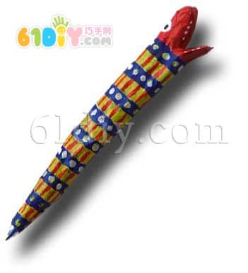 Children's creative handmade newspaper pen