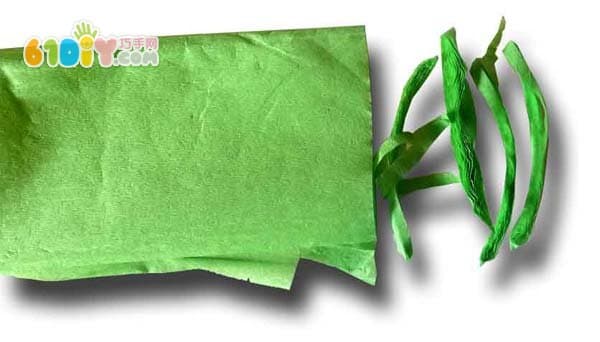 Children's handmade paper core tree