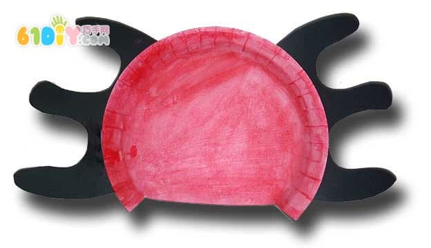 Kindergarten spring production: paper tray ladybug