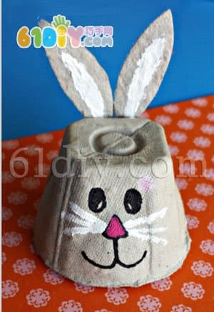 Egg box DIY bunny