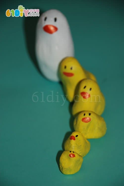 Children's handmade ducklings