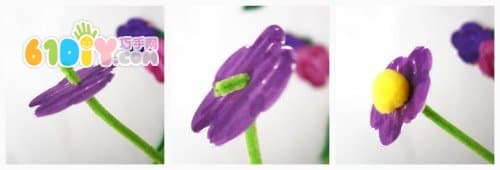 Kindergarten Mother's Day making small flower baskets