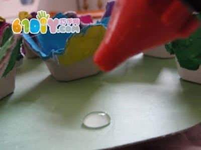 Children's spring handmade - egg box DIY flower ornaments