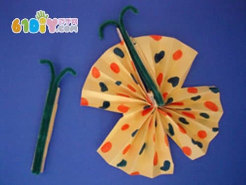 Children's handmade simple paper butterfly