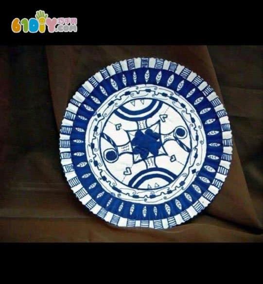 Paper plate blue and white porcelain handmade work