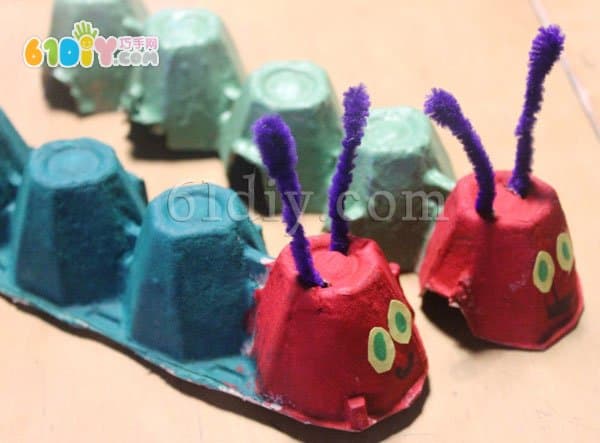 Children's Handmade: Egg Box Caterpillar