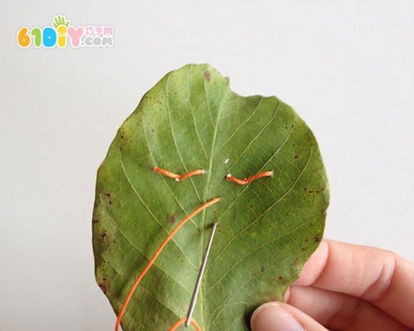Leaves making animals and little people expressions