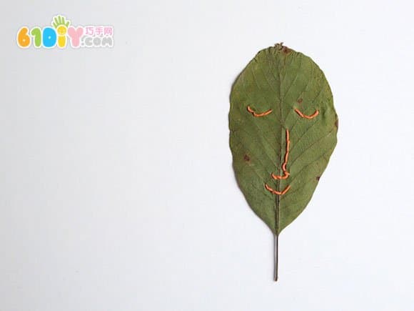 Leaves making animals and little people expressions