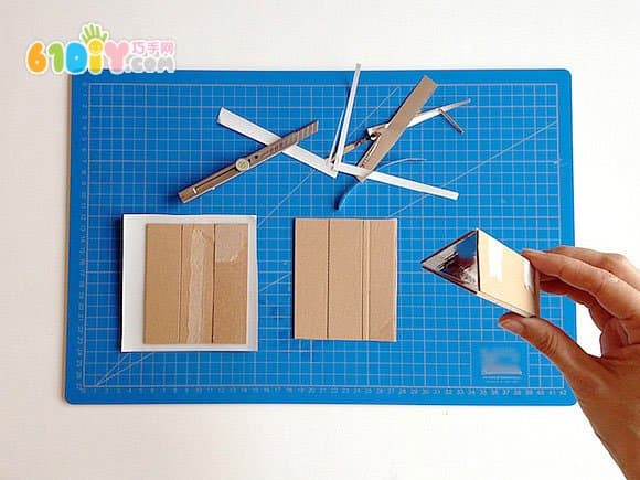 Cardboard Making Kaleidoscope
