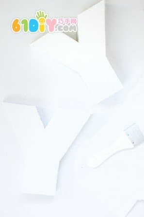 Cardboard making three-dimensional letters