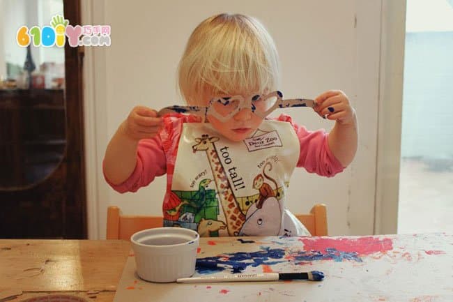 Happy DIY Glasses