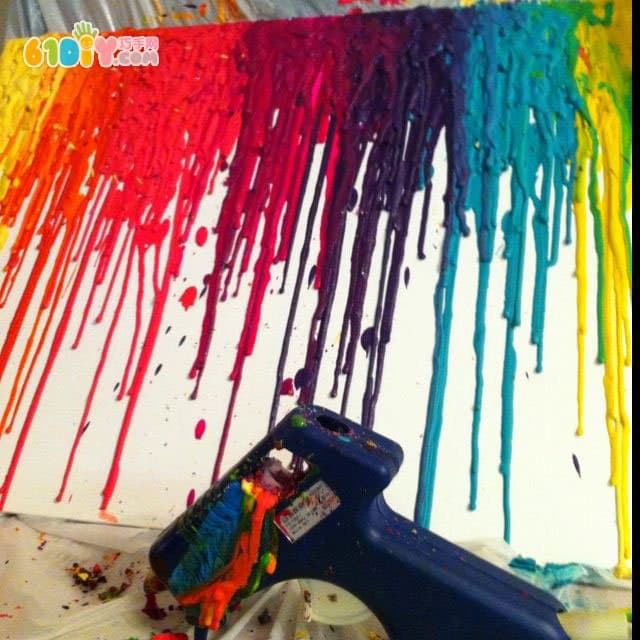 Wonderful crayon hot melt painting