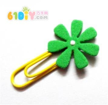 Handmade paper clip flower bookmark clip