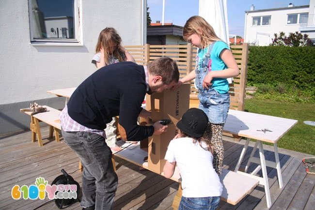 Parent-child handmade carton big house