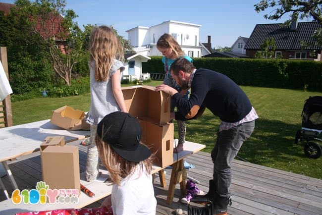Parent-child handmade carton big house
