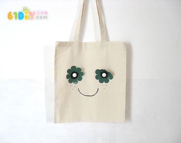 DIY Flower Smiley Tote