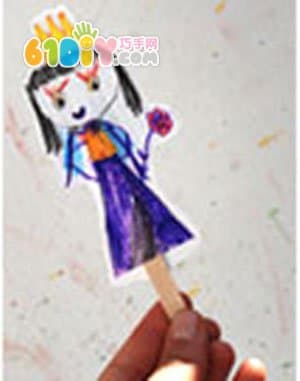 Ice cream stick hand puppet