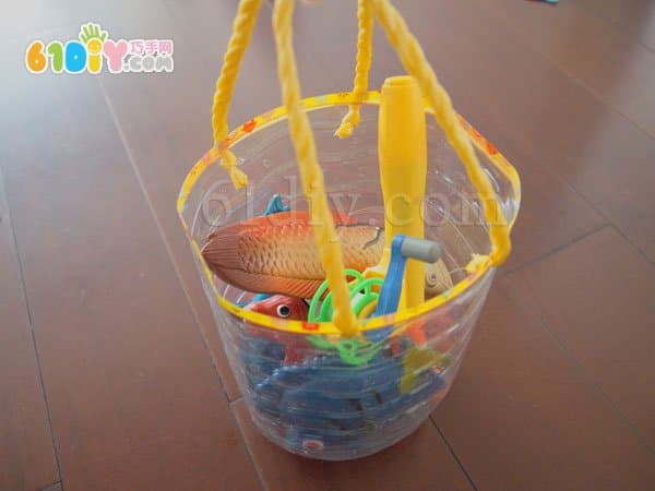 Oil barrel waste utilization to make toy bucket