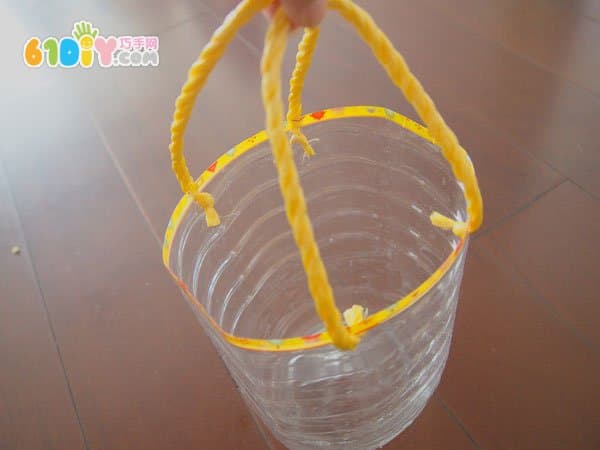 Oil barrel waste utilization to make toy bucket